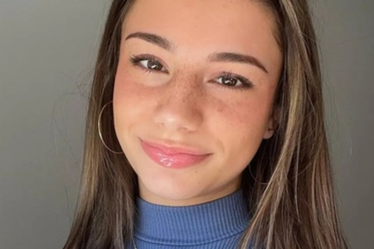 Mikayla Campinos Age , Career, Family, Net Worth, Height Bio 2024.